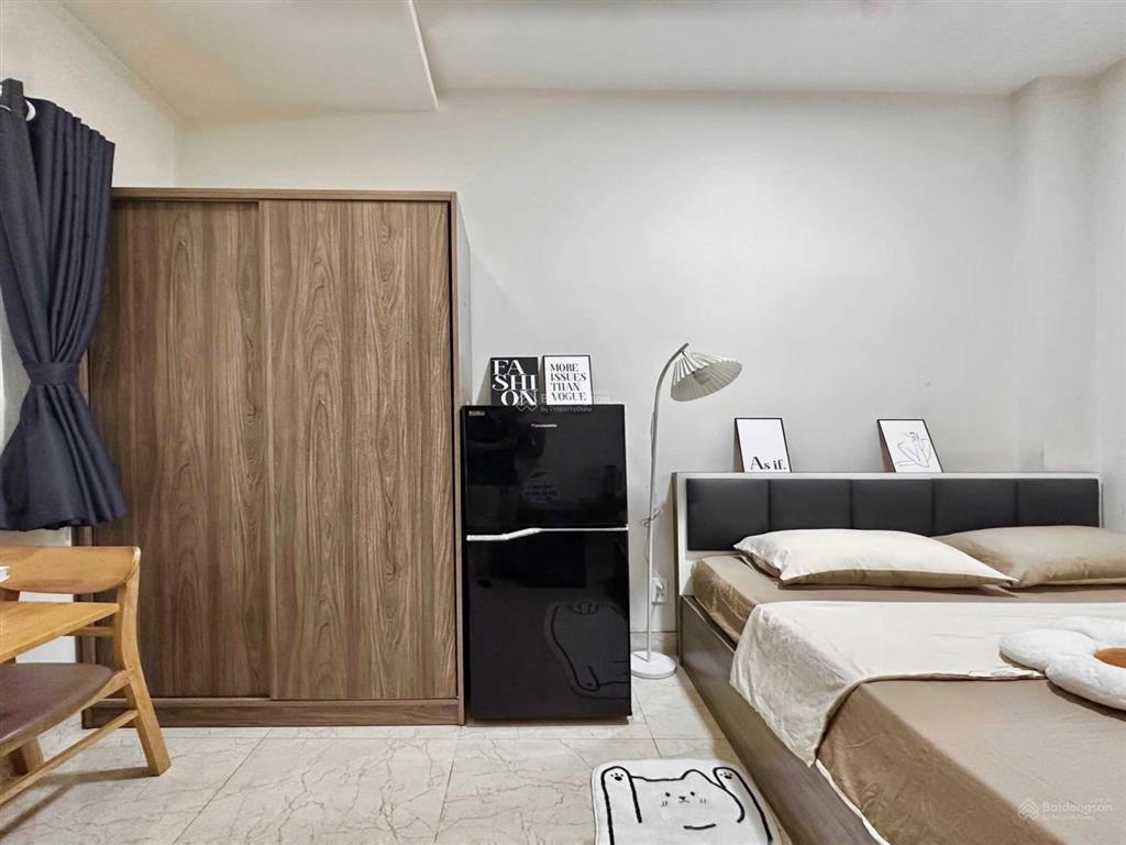 Studio đầy đủ nội thất gần trung tâm
