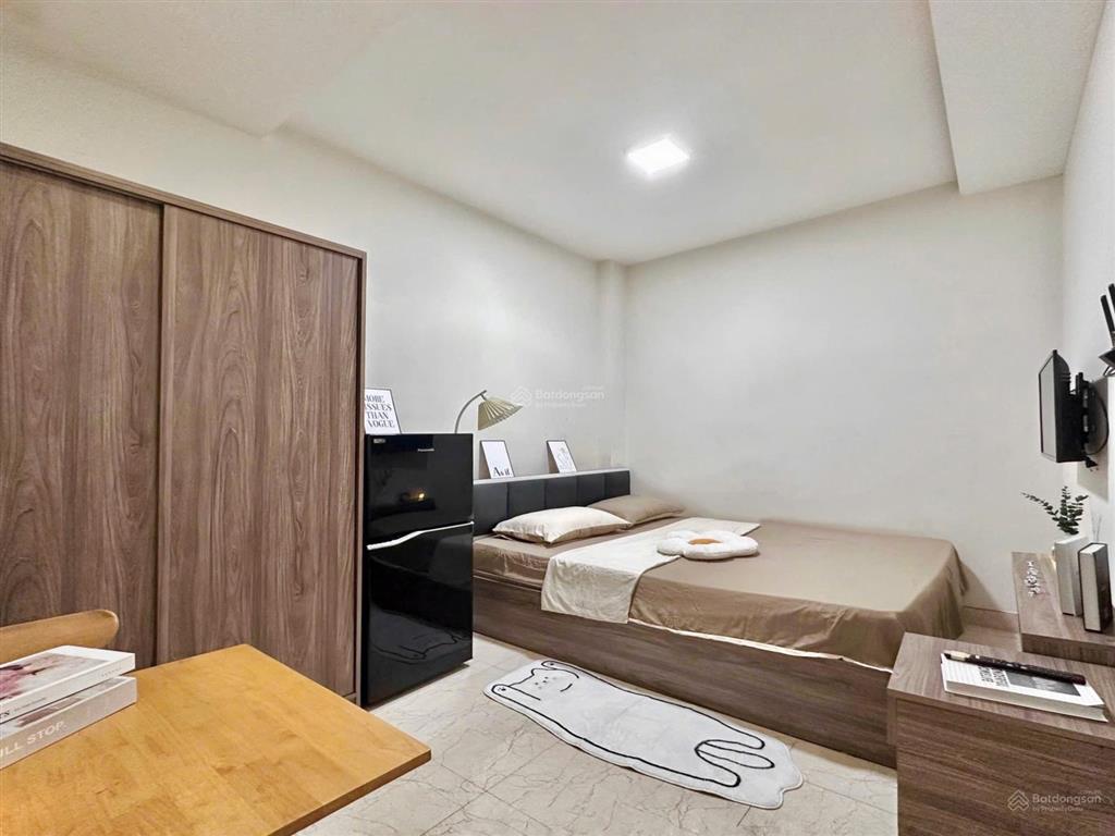 Studio đầy đủ nội thất gần trung tâm