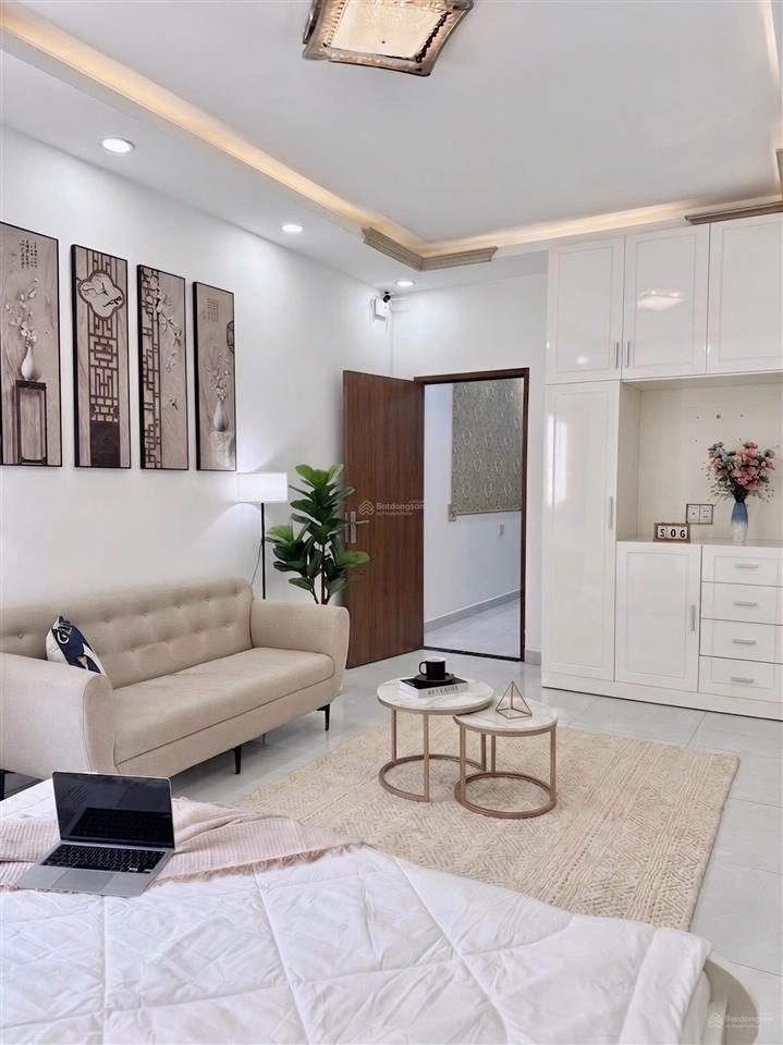 Phòng tách bếp, siêu rộng rãi ở phú nhuận