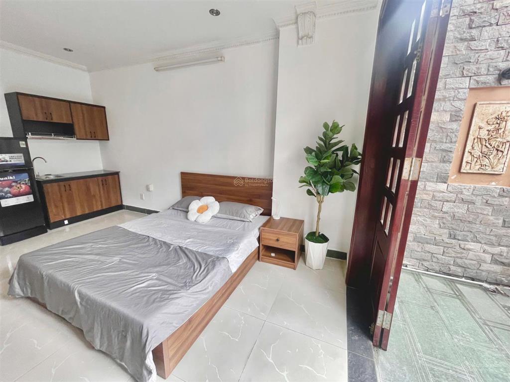Studio ban công thoáng gần đại học bách khoa