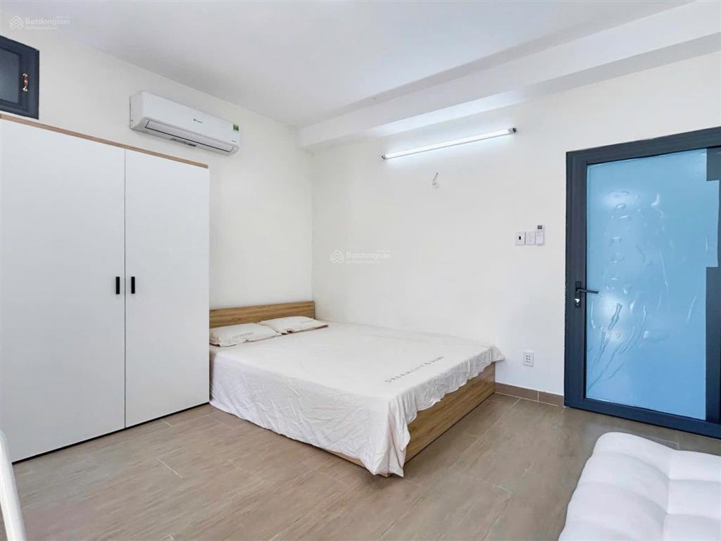 Studio có ban công, cửa sổ trời ngay trung tâm phú nhuận