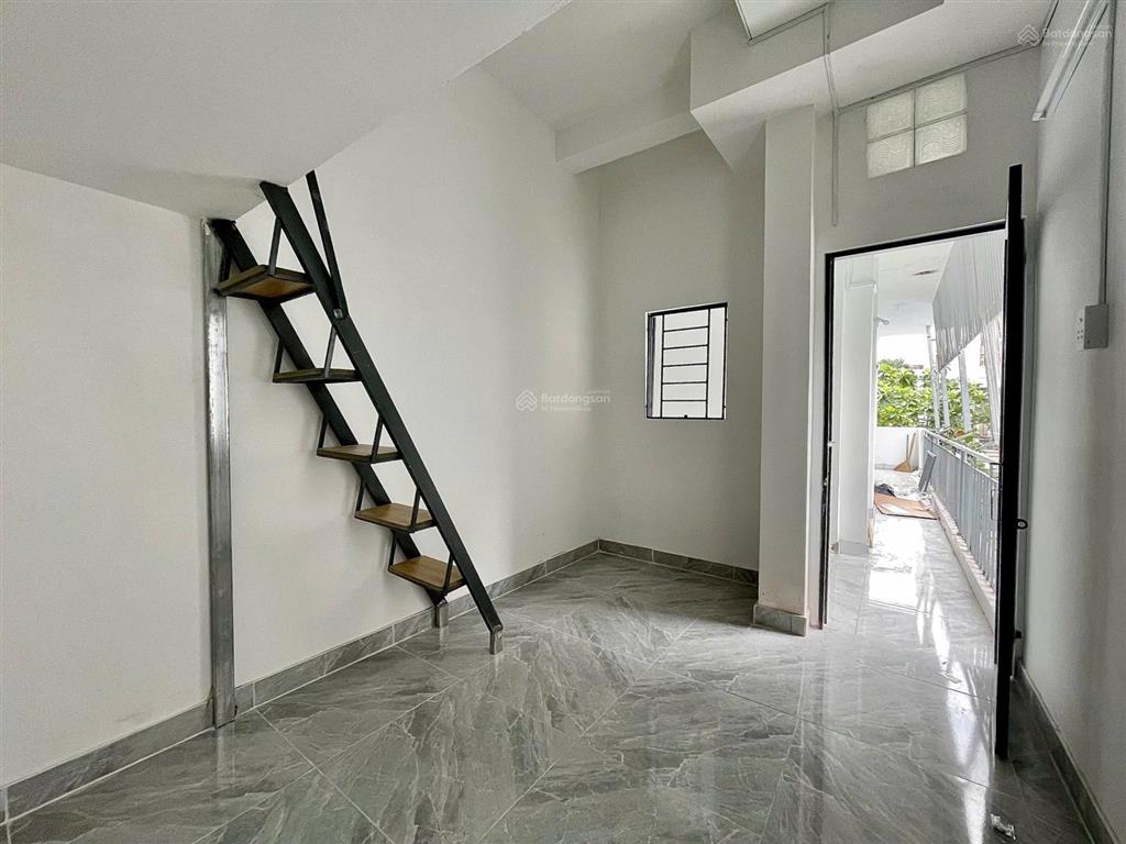 Cho thuê phòng gác lửng mới gần bến xe miền đông  hutech  uef  hồng bàng