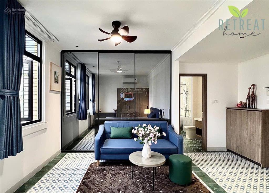 Căn hộ 1pn + 1pk cho thuê tại quận tân bình cửa sổ trời ban công full nội thất 3 phút đến sân bay