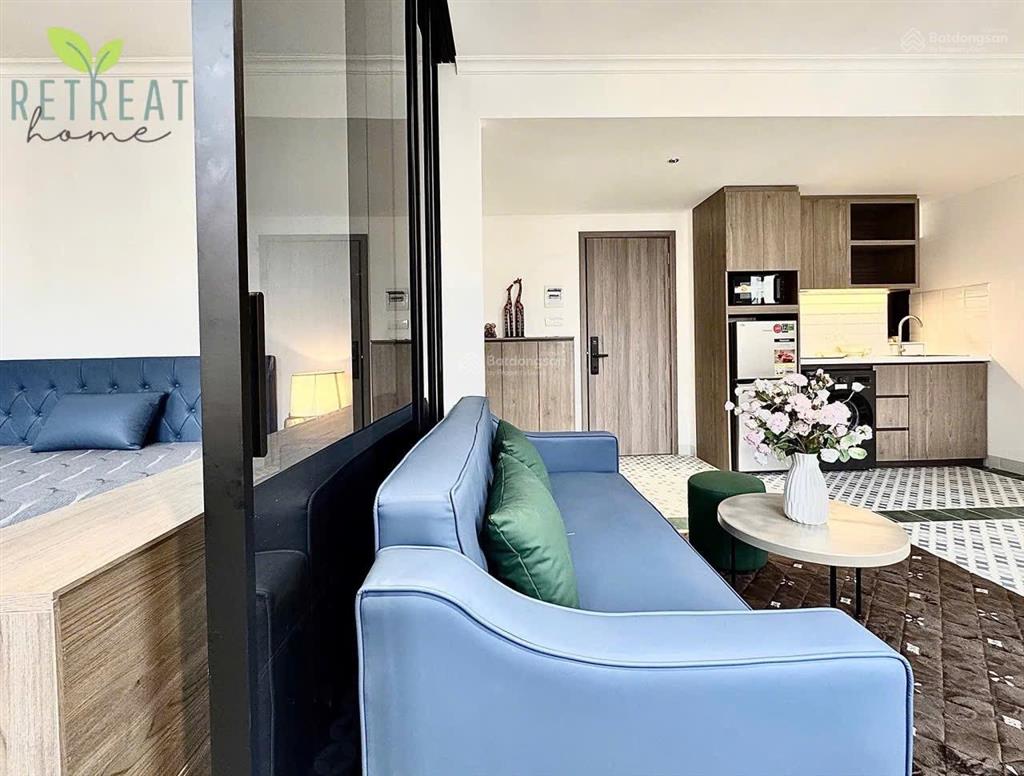 Căn hộ 1pn + 1pk cho thuê tại quận tân bình cửa sổ trời ban công full nội thất 3 phút đến sân bay