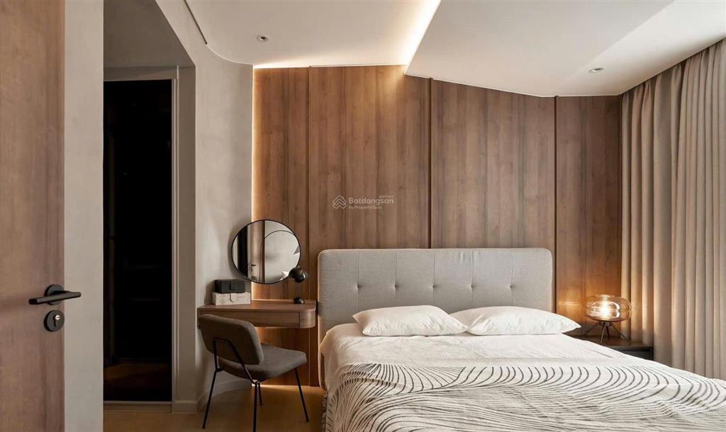 Cho thuê căn hộ 1 phòng ngủ quận tân bình | ban công | full nội thất | gần sân bay tân sơn nhất