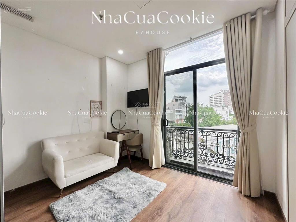 Cho thuê căn hộ 1 phòng ngủ tân bình full nội thất ban công rộng gần sân bay tân sơn nhất