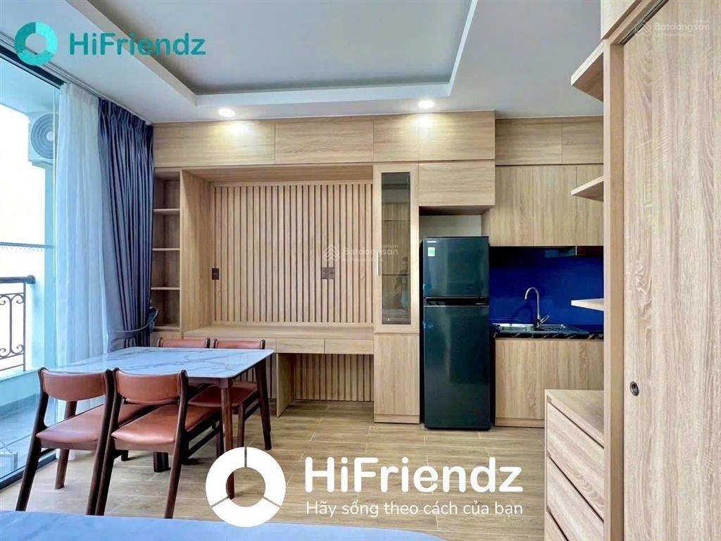 Cho thuê căn hộ studio luxury  nội thất cao cấp  ban công  ngay vincom cộng hoà quận tân bình
