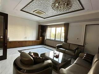 C.h.o t.h.u.ê nguyên căn tại lê hồng phong