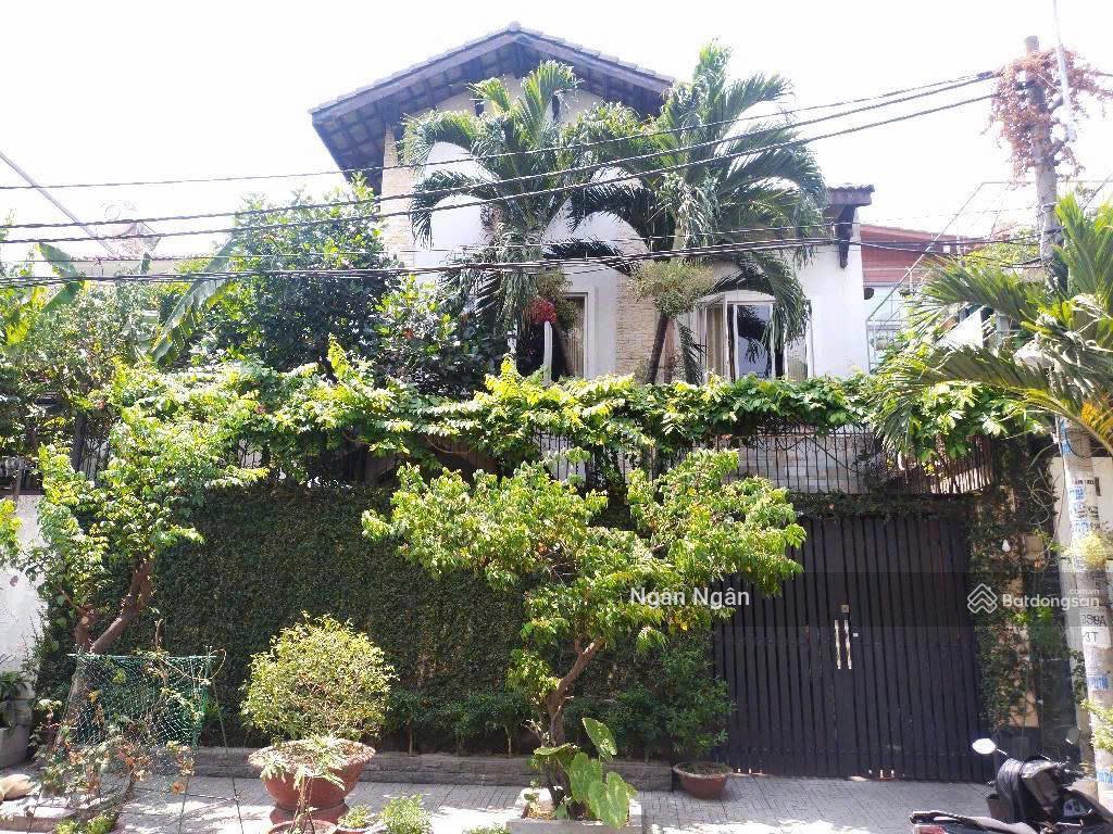 Bán nhà (10x19m) 190m2 gần bệnh viện, nằm ngay chợ bờ ngựa, đang cho thuê 25 triệu giá 2.500 triệu