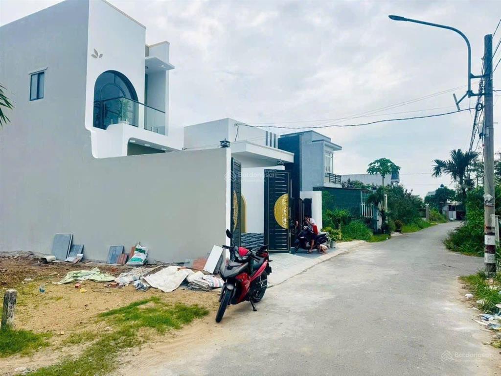 Ngân hàng vib phát mãi nhà 1 trệt 1 lầu, chợ bình chánh đang cho thuê 18 triệu/tháng giá 800 triệu