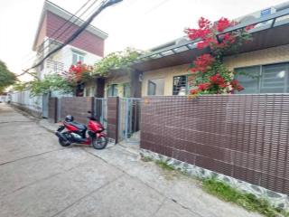 Bán dãy trọ 10x40m gần kcn, nằm ngay chợ bờ ngựa, đang cho thuê 35 triệu/tháng giá 1.960 triệu