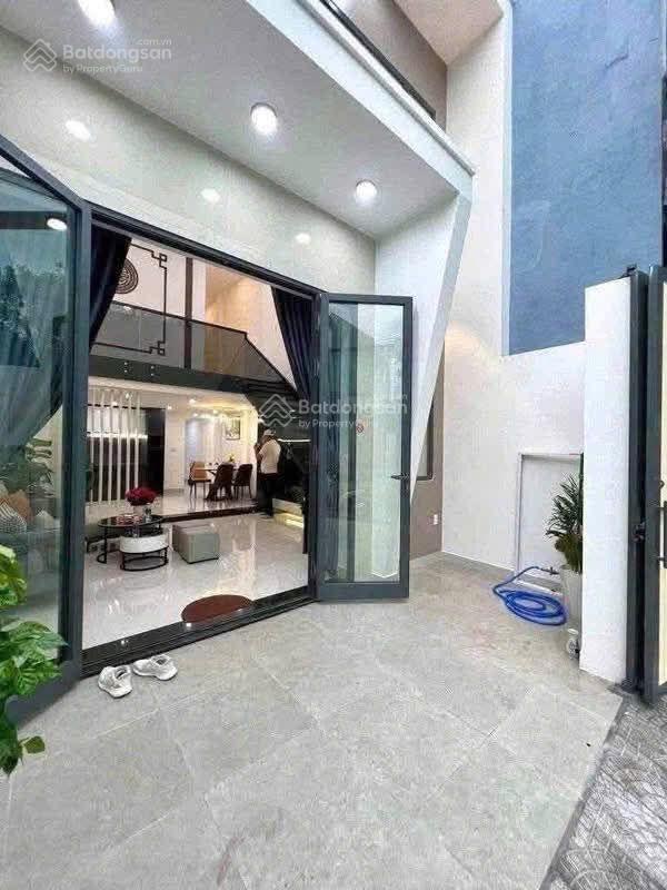 Bán nhà ở xã tân nhựt  bình chánh