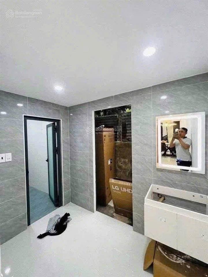 Bán nhà ở xã tân nhựt  bình chánh