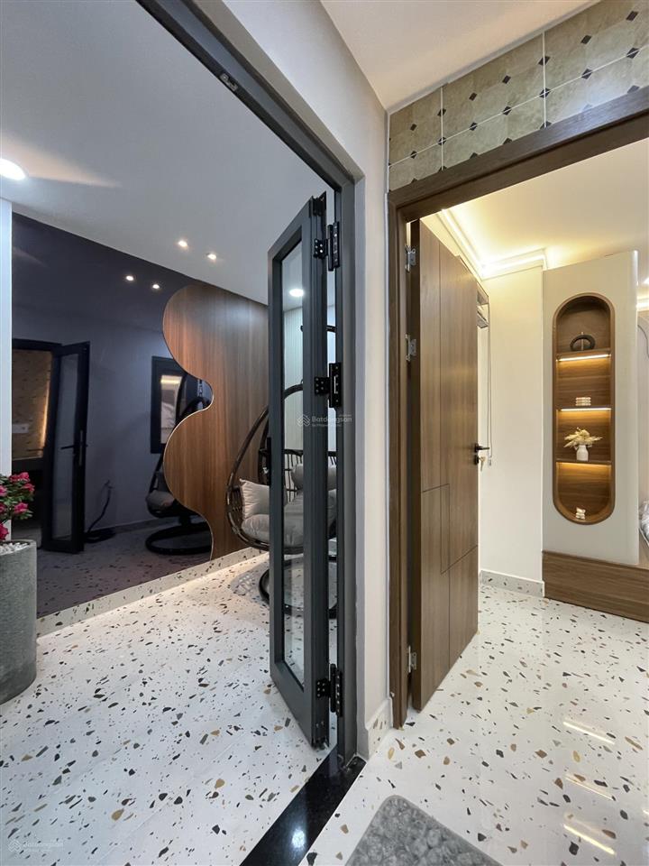 Nhà mới đẹp  dọn vào ở ngay  bao sang tên  tặng full nội thất  chỉ 7.x tỷ