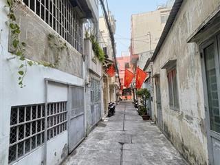 Bán nhà hẻm oto  nhà cũ tiện sửa, xây mới  sát q1, cầu thủ thiêm  sổ vuông a4  bao sang tên