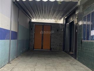 Bán nhà vị trí đẹp  giáp q3  mới ở ngay  bao sang tên  dt 5 x 18m  giá thiện chí
