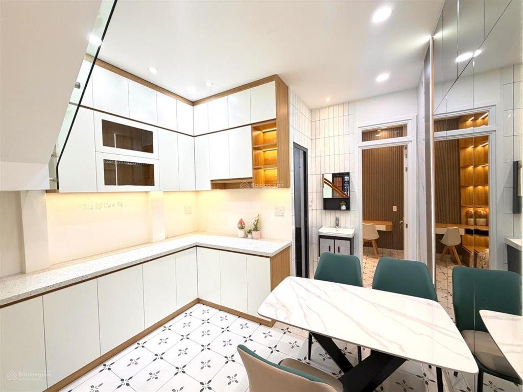Siêu hiếm hẻm ô tô p11 bình thạnhbán gấp nhà 2 tầng 44m2(3.5m x13m), hẻm 4.5m dòng tiền 20tr/tháng