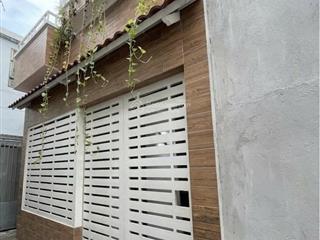 Siêu hiếm p.13 phú nhuận  bán gấp nhà 31m2 (4m x 8m)  hẻm 3.5m dòng tiền 15tr/ tháng