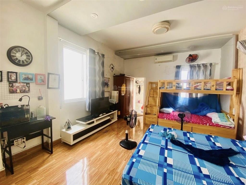 Quá rẻ chỉ 86tr/m2  bán nhà 3 tầng 99m2  có 10 chdv ngay nguyễn văn nghi