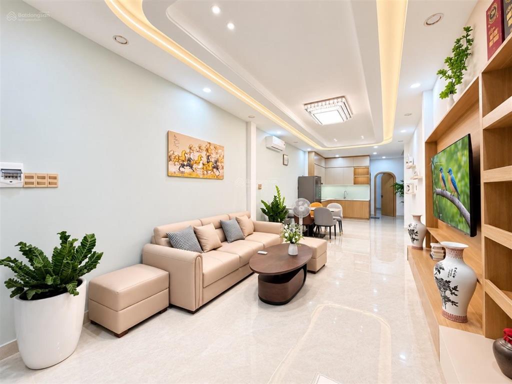 Diện tích khủng sát công viên gia định hẻm xe hơi tới nhà 2 tầng 4pn full nội thất ở ngay