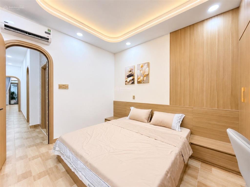 Diện tích khủng sát công viên gia định hẻm xe hơi tới nhà 2 tầng 4pn full nội thất ở ngay