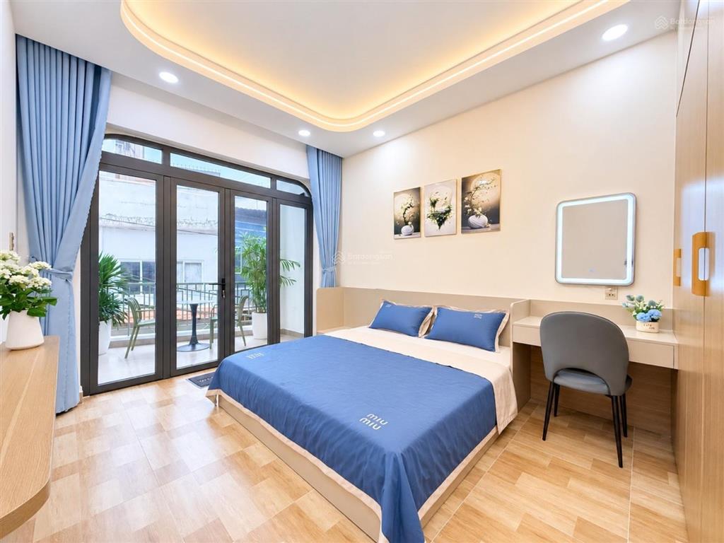 Diện tích khủng sát công viên gia định hẻm xe hơi tới nhà 2 tầng 4pn full nội thất ở ngay