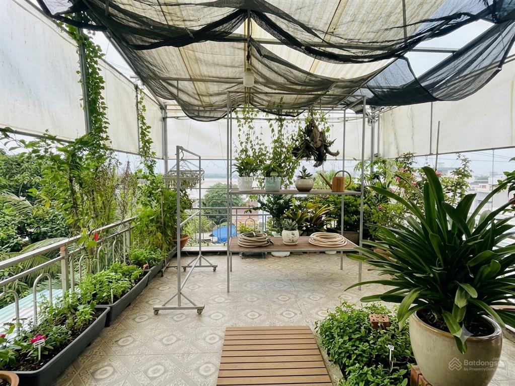 View đà lạt nghỉ dưỡng  mát mẻ cả ngày  khu hiếm nhà bán  hẻm xe bus thông  gara riêng