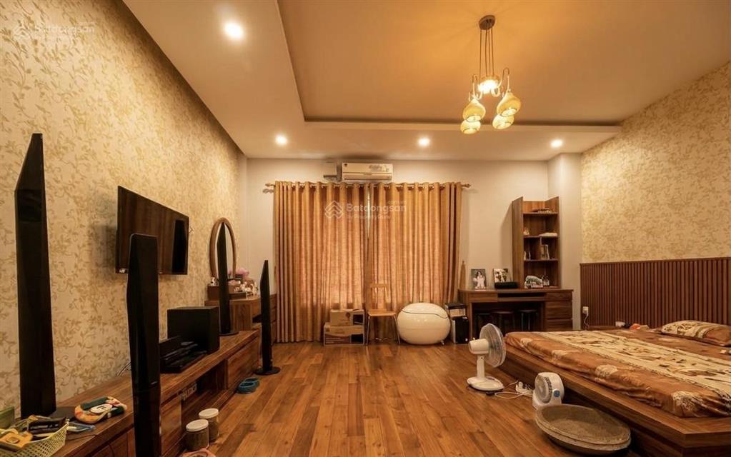 Nhà mặt tiền ngã tư hàng xanh điểm vàng kinh doanh ngang 5m+ nở hậu khai thác đa công năng