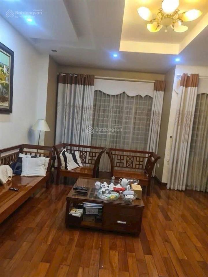 Hoàng quốc việt 64m  phân lô  lô góc  ô tô tránh  kinh doanh  mt 5.4m  22 tỷ