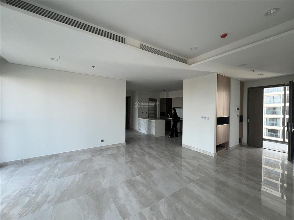 Hàng hiếm  the horizon. cần bán cặp căn hộ sân vườn siêu vip.  0968 424 ***