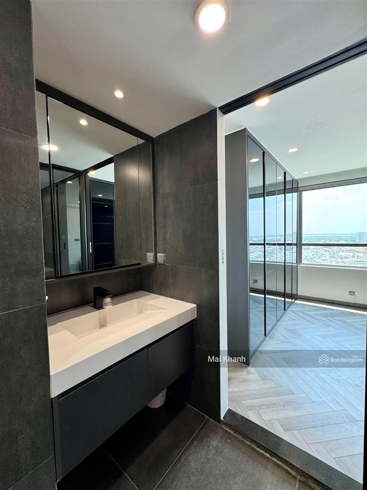[hàng hiếm] chuyển nhượng cặp đập thông căn hộ riviera point keppel land, sổ hồng sẵn.