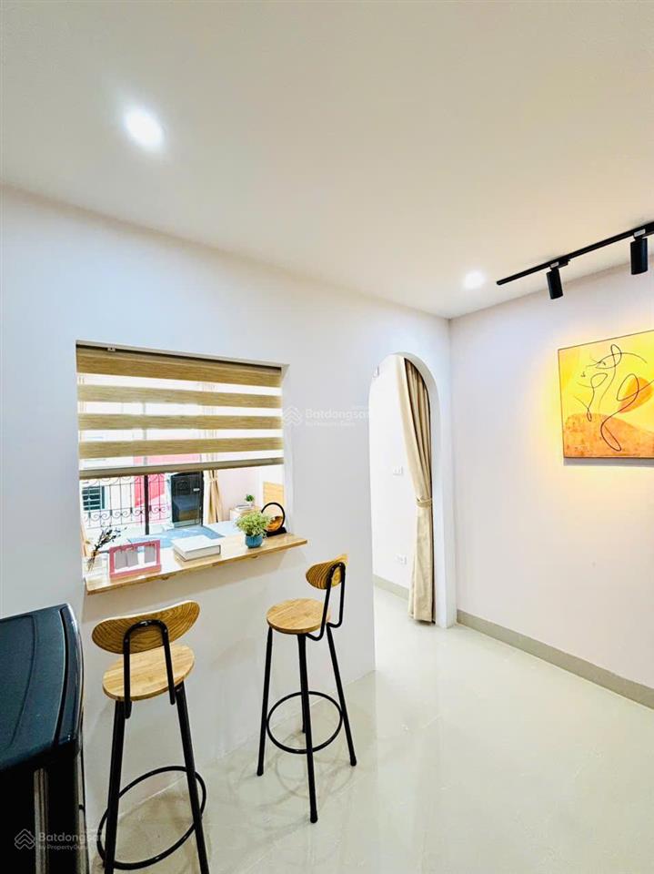 Cho thuê chung cư mini 1 ngủ 1 bếp ban công, máy giặt riêng đầy đủ tiện nghi ở ngõ 376 thụy khuê
