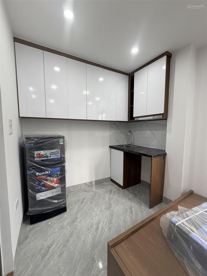 Cho thuê căn hộ chung cư mini giá rẻ  đê la thành (gần đh bách  trắng  xây, luật, ngoại thương)