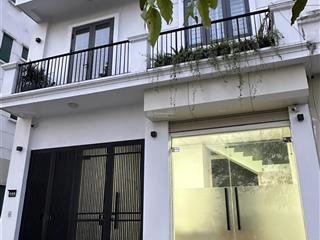 Nhà liền kề   cho thuê mặt bằng kinh doanh, vp sàn tầng 1  20m2