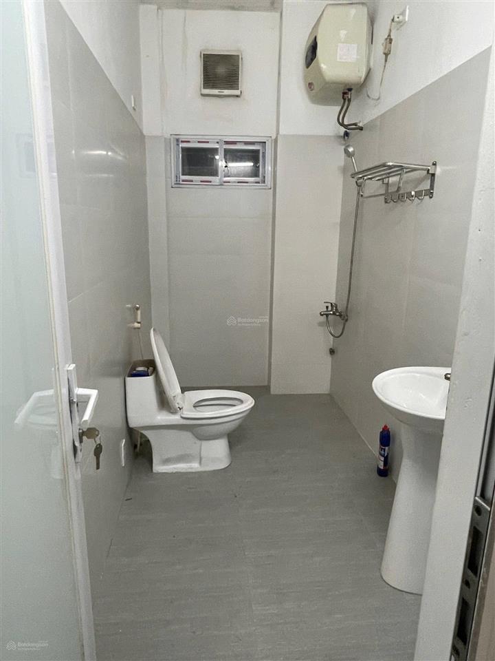 Em dọn về quê cần bán gấp căn nhà gần 40m2