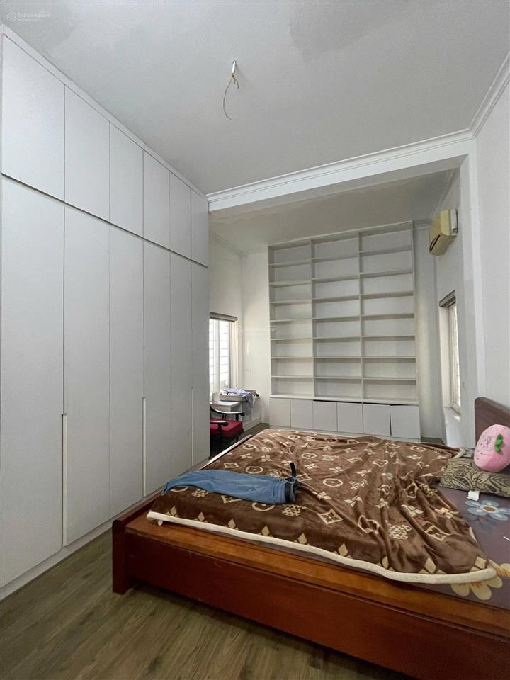 Em dọn về quê cần bán gấp căn nhà gần 40m2