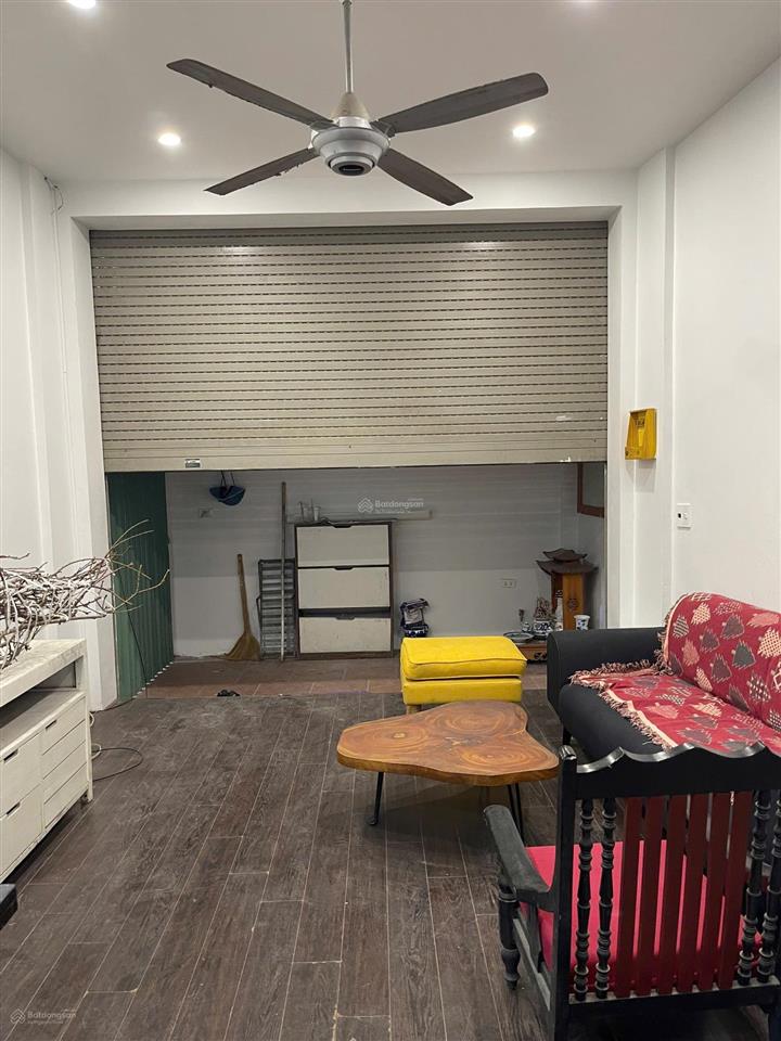 Em dọn về quê cần bán gấp căn nhà gần 40m2