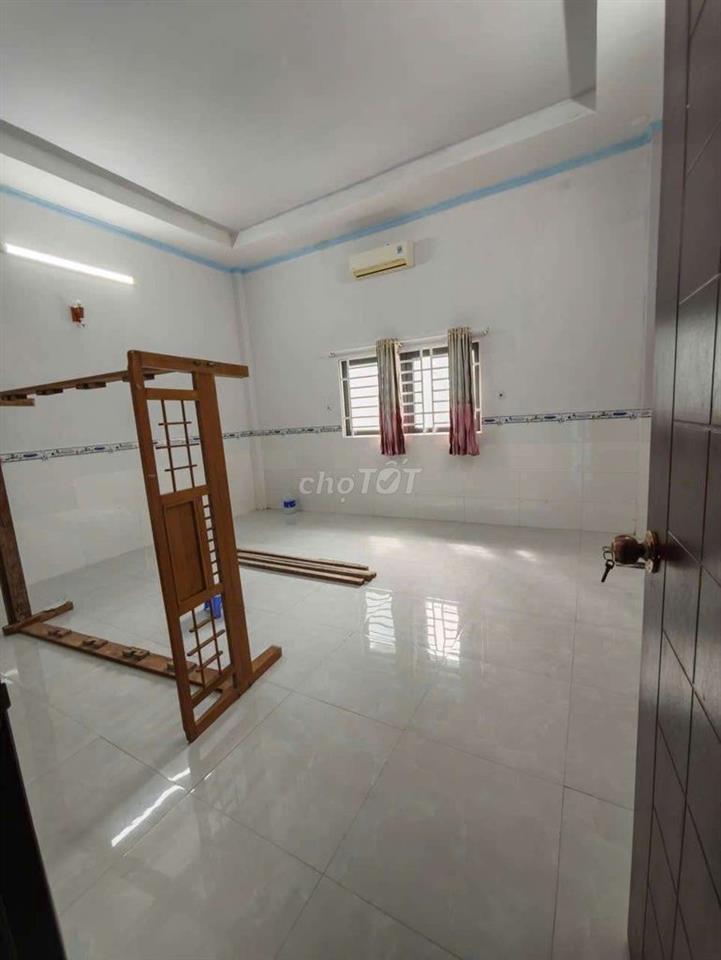 cho thuê nhà trệt lầu gần Đại Học Kiến trúc ô tô tới nhà tại CTY 8