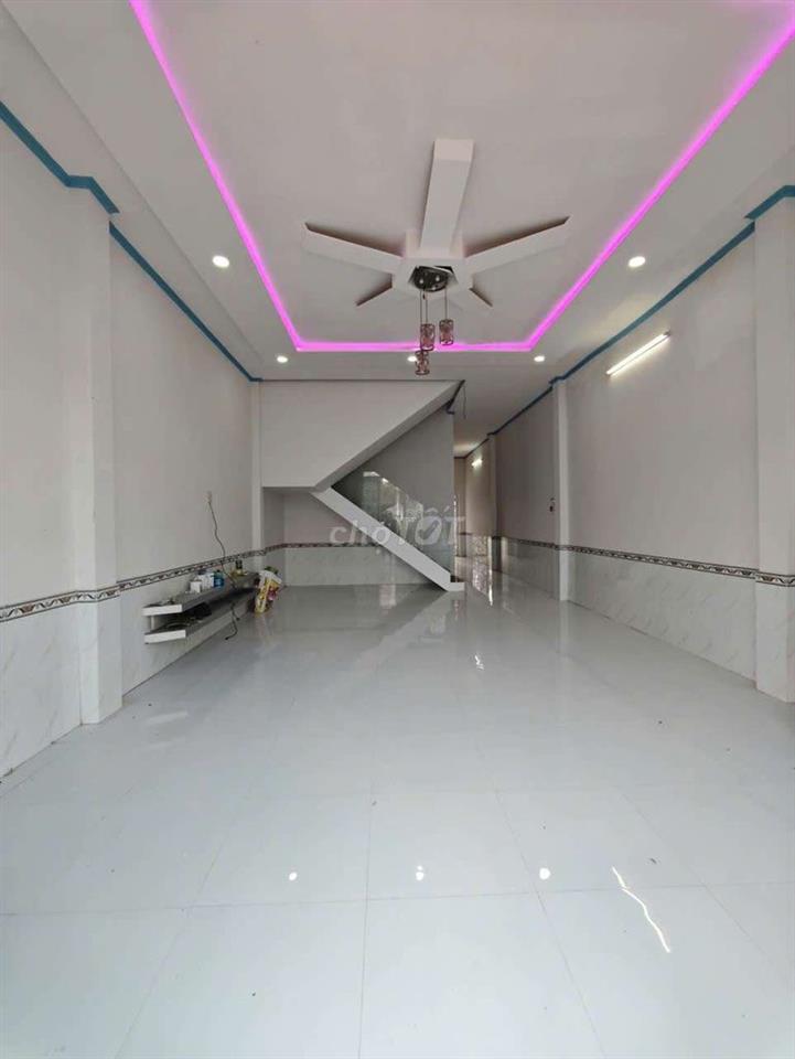 cho thuê nhà trệt lầu gần Đại Học Kiến trúc ô tô tới nhà tại CTY 8