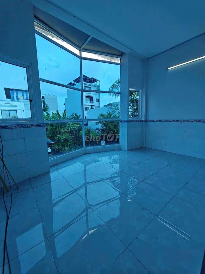 cho thuê nhà trệt lầu gần Đại Học Kiến trúc ô tô tới nhà tại CTY 8