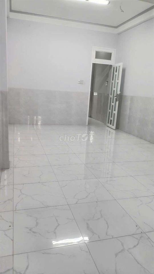 Cho thuê nhà mặt tiền Lý Chính Thắng thuận tiện kinh doanh