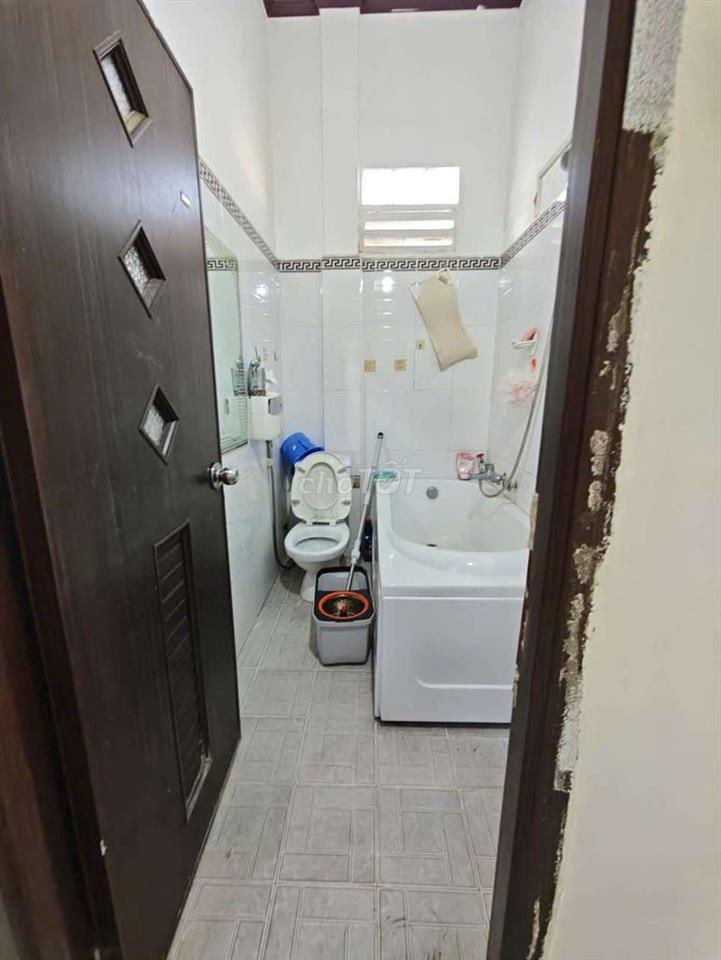 cho thuê nhà trệt lầu thuận tiện kinh doanh
