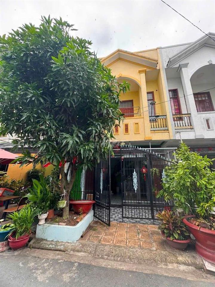 Cho thuê nhà Mt Nhật Tảo ô tô tới nhà