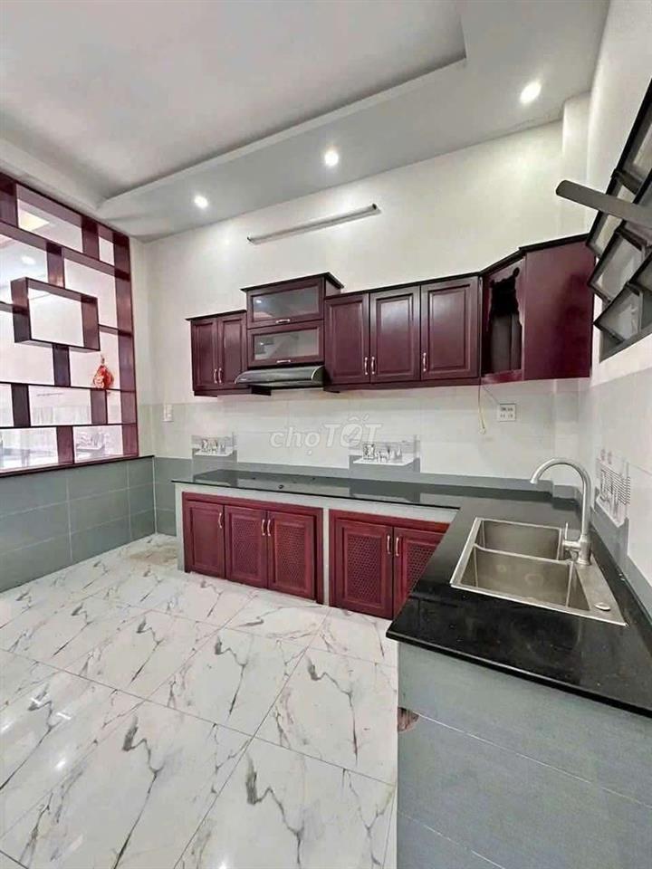 Cho thuê nhà trục chính hẻm thuận tiện kinh doanh 2 lầu