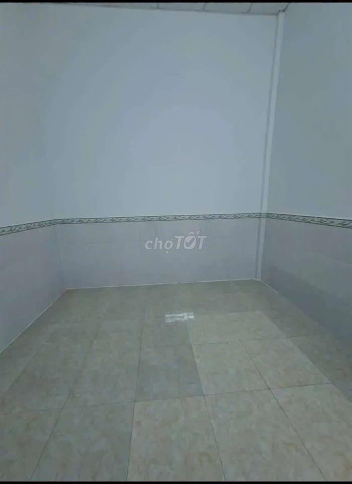 cho thuê nhà rộng rãi hẻm 311 nguyễn văn cừ