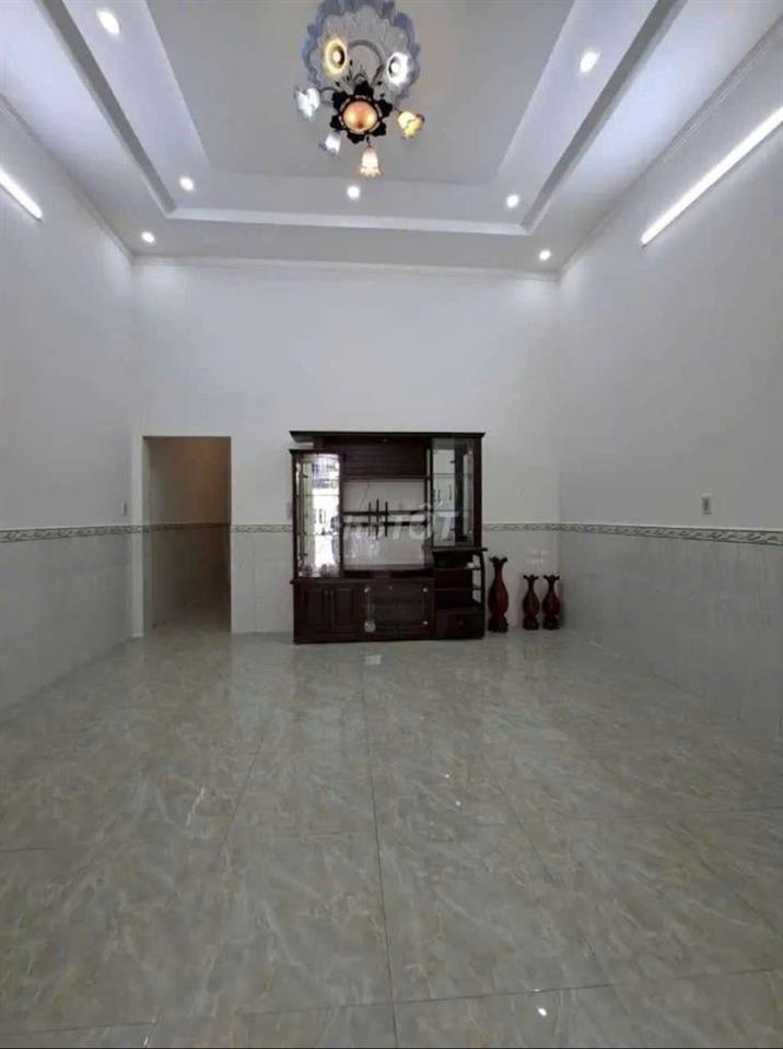 cho thuê nhà rộng rãi hẻm 311 nguyễn văn cừ