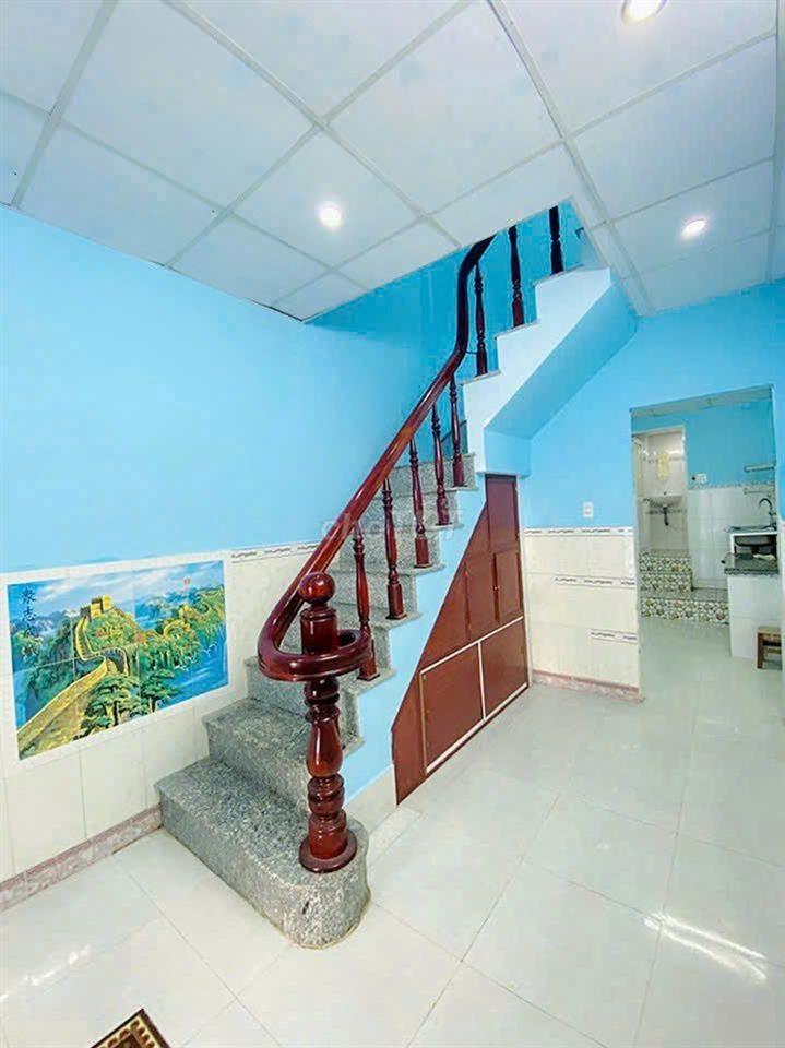 Nhà lầu An Cư – Trục chính hẻm ô tô - gần chợ Cả Đài