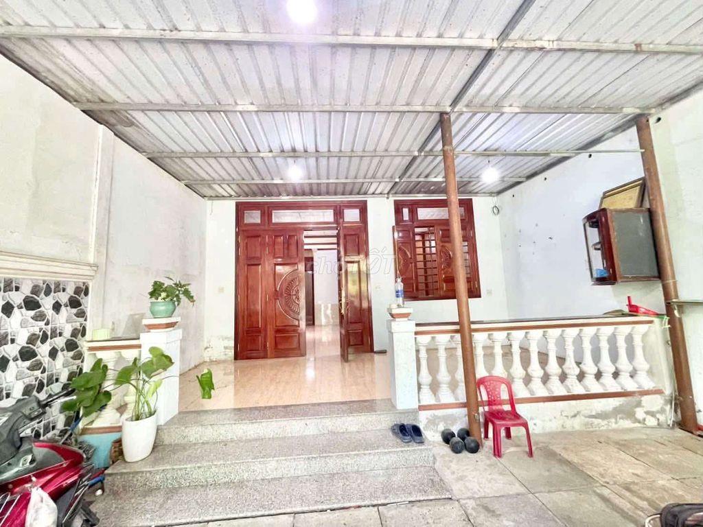 cho thuê nhà sân vườn lộ ô tô Huỳnh Phan Hộ