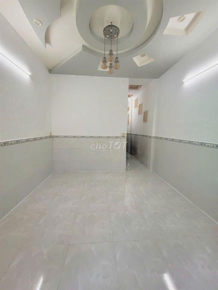 Cho thuê nhà 2 phòng ngủ gần đại học y dược mới sạch sẽ