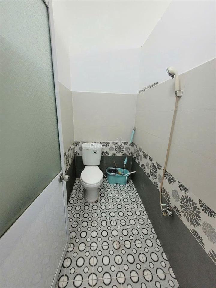 Cho thuê nhà 2 phòng ngủ gần đại học y dược mới sạch sẽ